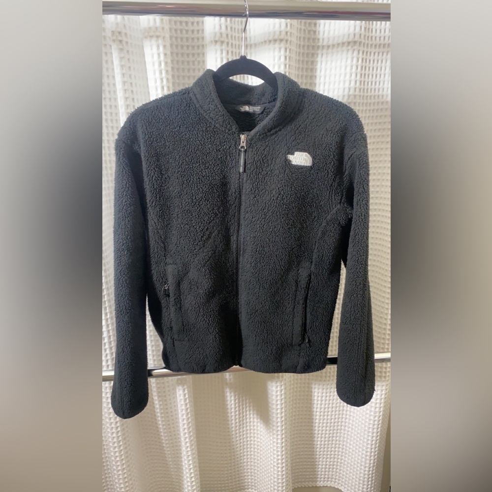 Black NorthFace Sherpa Jacket. Size medium